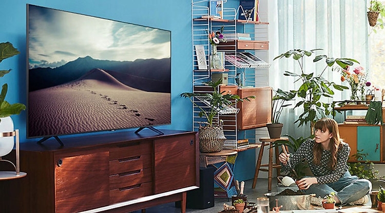 Smart Tivi Samsung 4K 55 inch UA55TU7000 1