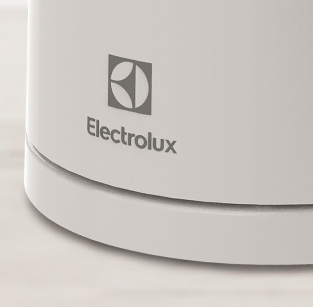 Bình Đun Nước Siêu Tốc Electrolux E2EK1-100W 1.7L