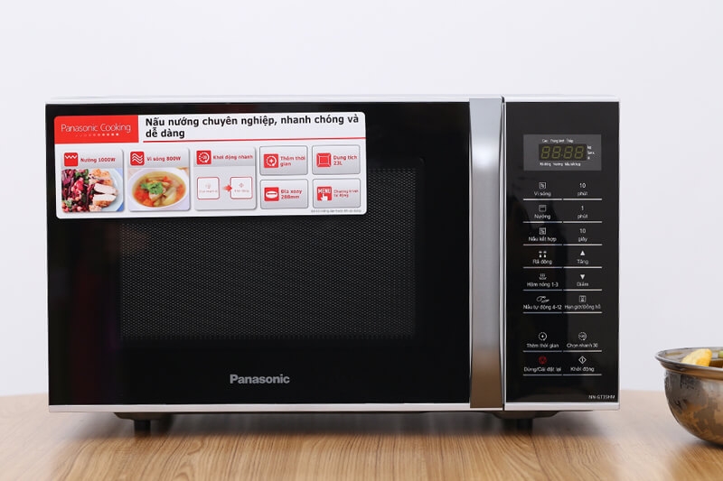 Lò Vi Ba Panasonic NN-GF574MYUE 1 