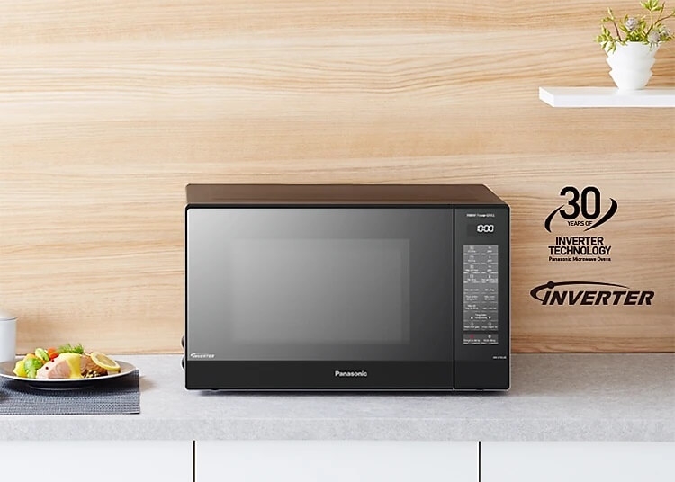 Lò Vi Sóng Inverter Có Nướng Panasonic NN-GT65JBYUE - 31 Lít