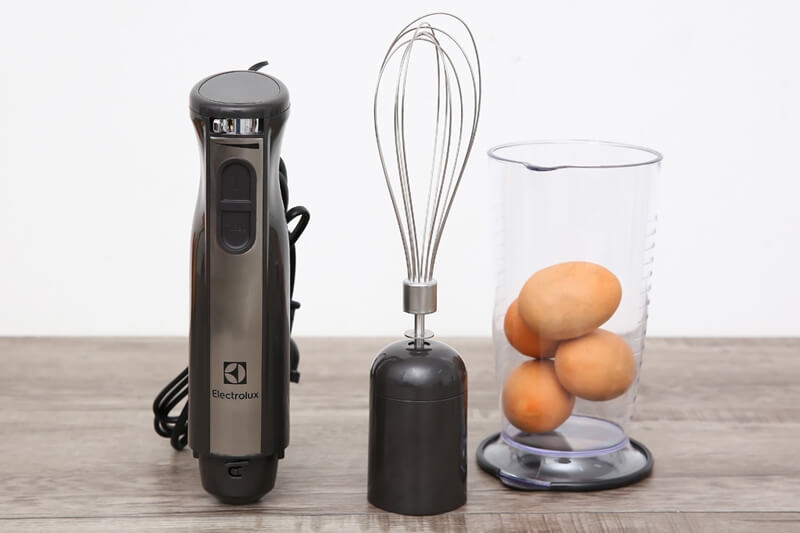Máy Xay Sinh Tố Cầm Tay Electrolux ESTM5417S 5