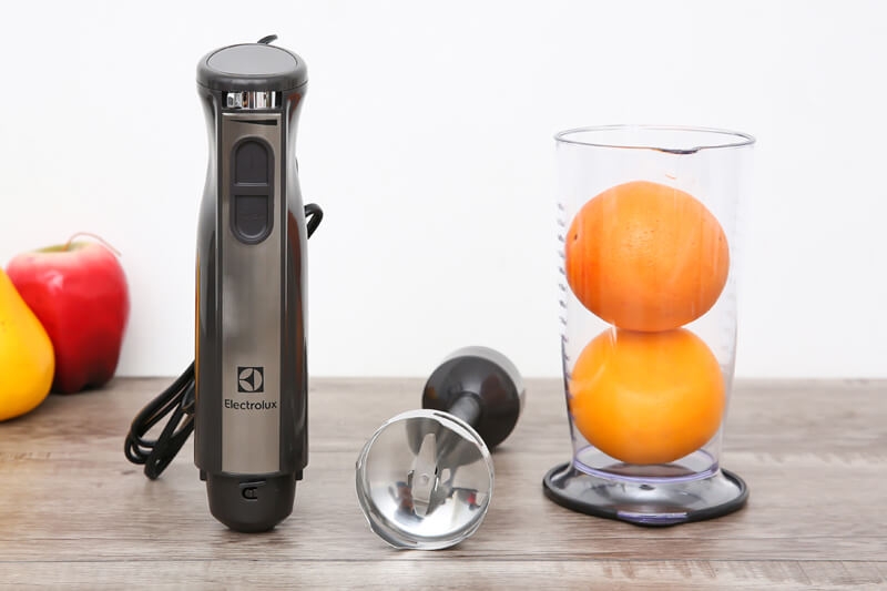 Máy Xay Sinh Tố Cầm Tay Electrolux ESTM5417S 3