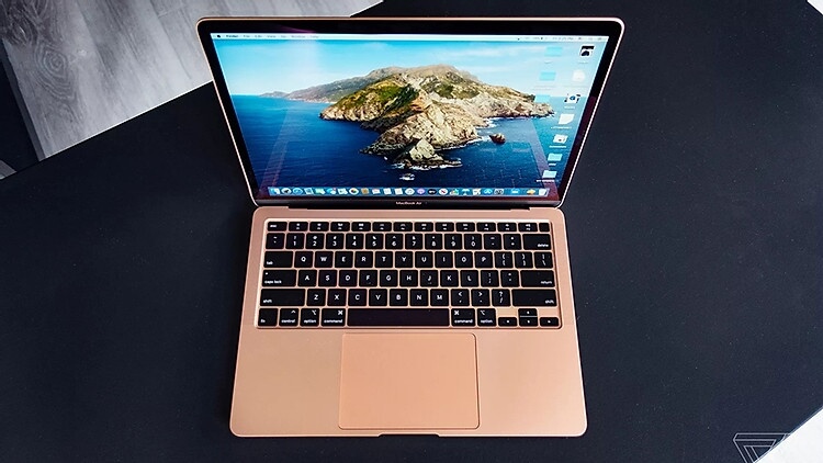 Apple Macbook Air 2020 13 Inch Core i3 10th 6