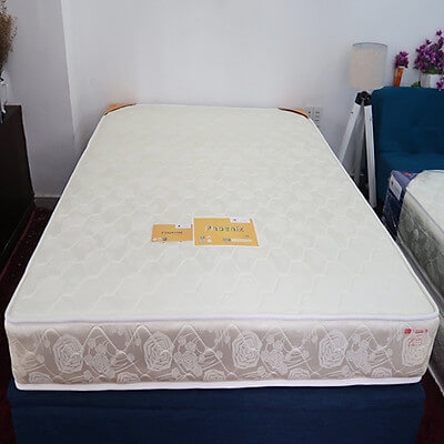 Nệm Lò Xo Phoenix Tricat Vạn Thành 1