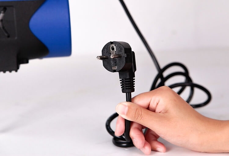 Máy Xịt Rửa Xe Cao Áp Cảm Ứng Từ Kachi MK164 1400W