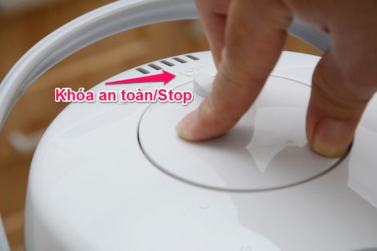Bình Thủy Điện Sharp KP-31BTV 8