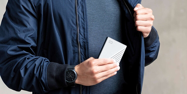 Ổ Cứng Di Động WD My Passport Ultra 2TB 1