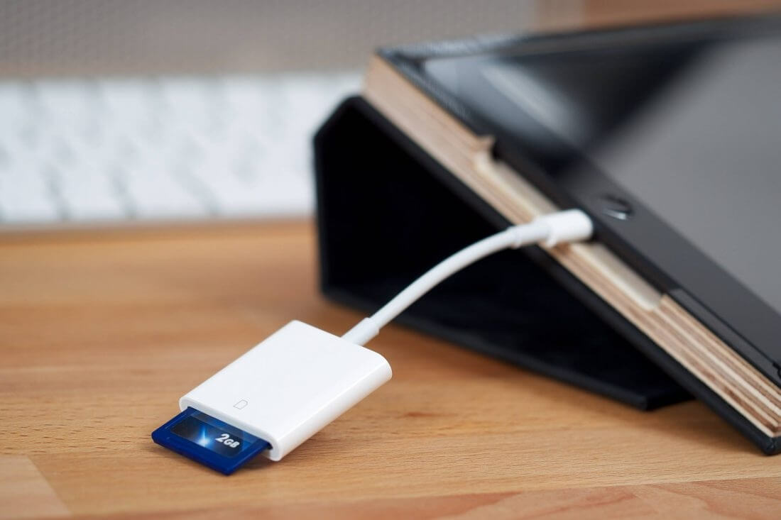 Dây Cáp Chuyển Đổi Lightning Sang SD Card Camera Reader Apple 