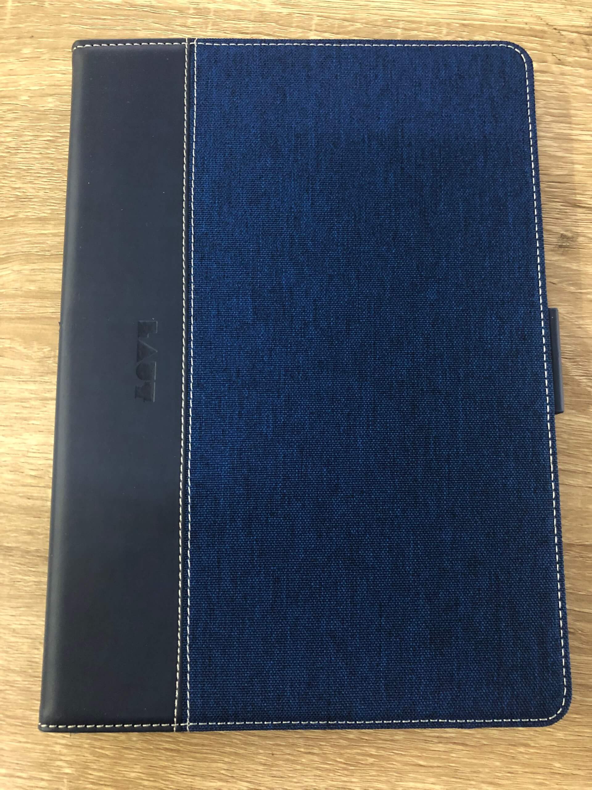 Ốp Lưng Laut Profolio Dành Cho iPad 9.7-inch Series