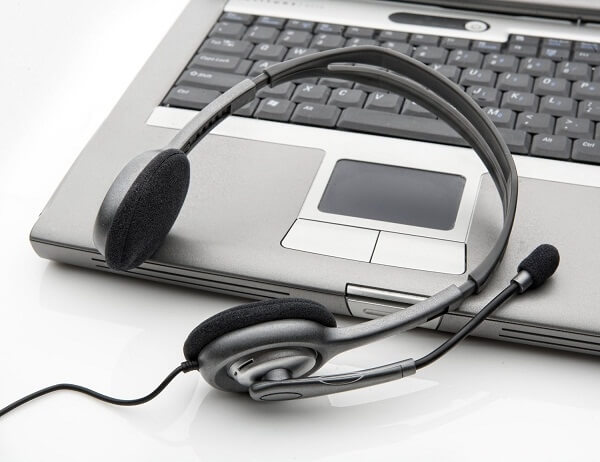 Tai Nghe Chụp Tai Logitech H110 1