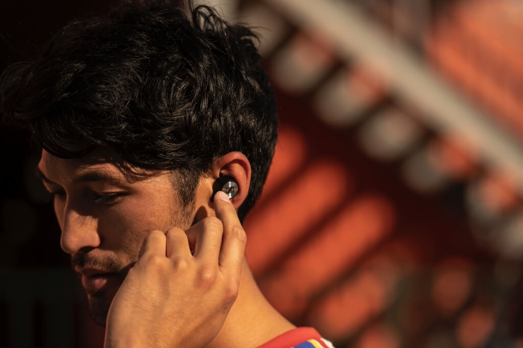 Tai Nghe Sennheiser Momentum True Wireless Bluetooth 6