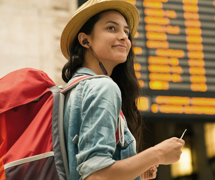 Tai Nghe Bluetooth Thể Thao Creative Outlier One 2